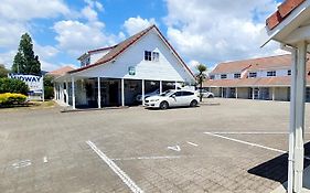Midway Motel Rotorua- Thermal Mineral Pool